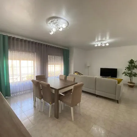 Sea House Apartament *